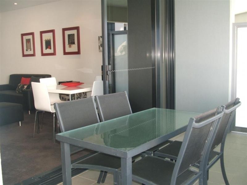 Broadbeach QLD 4218