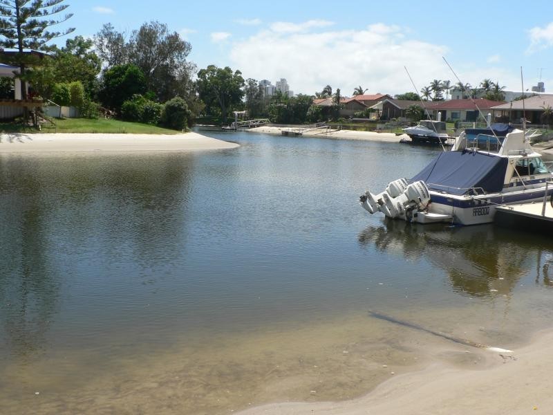 Broadbeach Waters QLD 4218