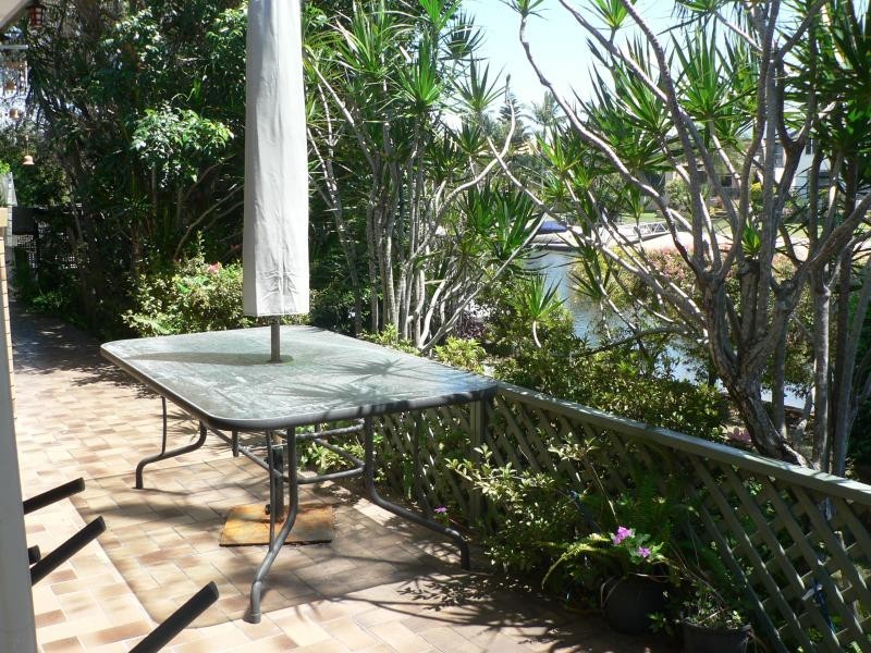 Broadbeach Waters QLD 4218