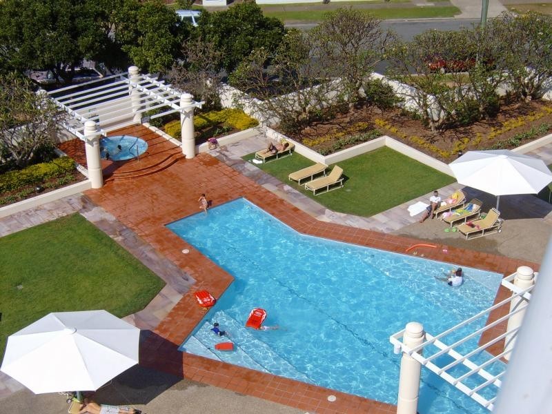 Broadbeach QLD 4218