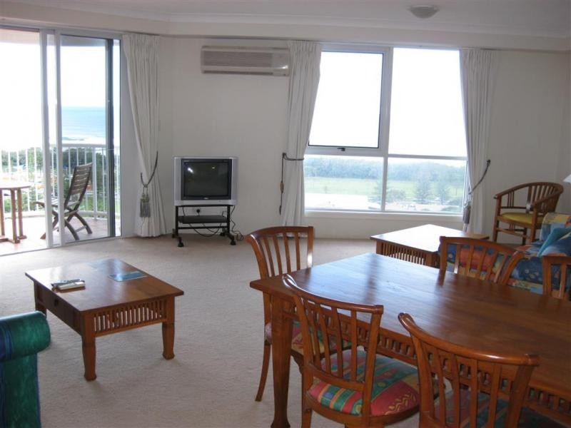 Broadbeach QLD 4218