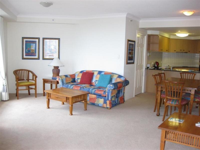 Broadbeach QLD 4218