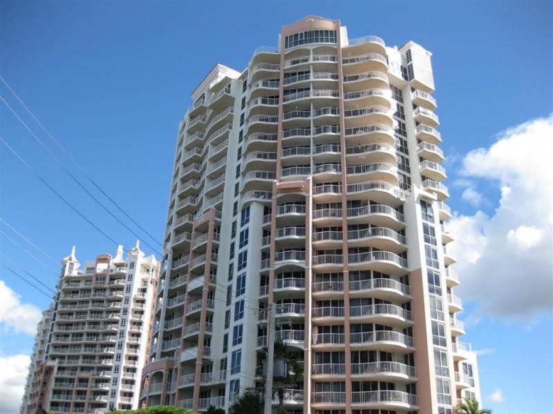 Broadbeach QLD 4218