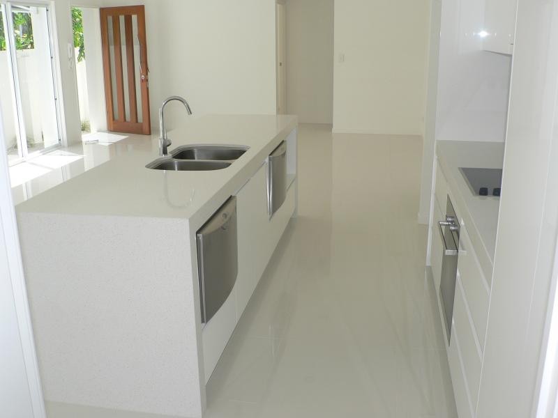 Mermaid Waters QLD 4218