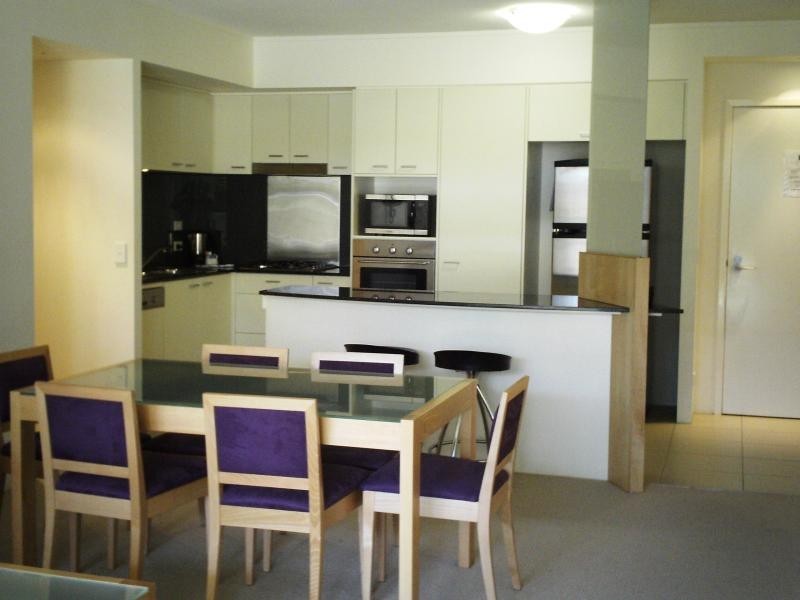 Broadbeach QLD 4218