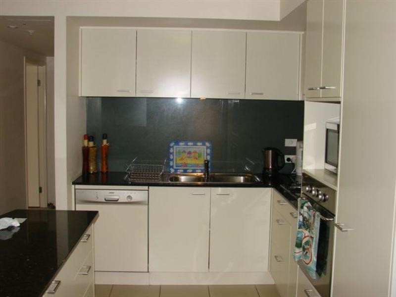 Broadbeach QLD 4218