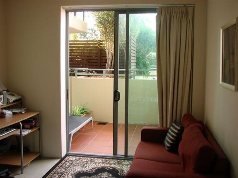 Broadbeach QLD 4218