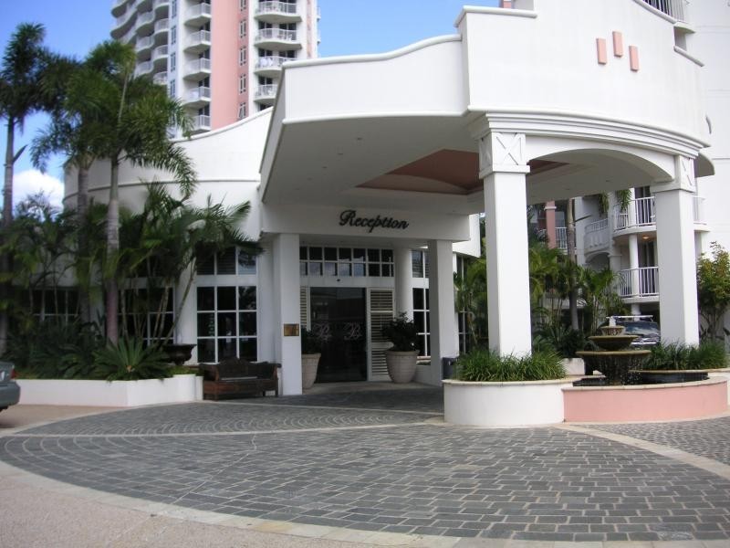 Broadbeach QLD 4218