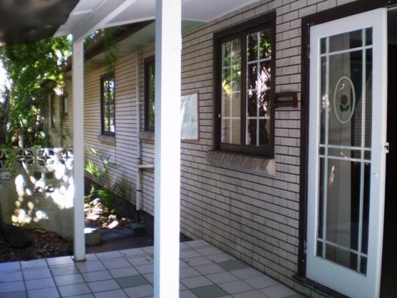 46 Sunbrite Avenue, Mermaid Beach QLD 4218