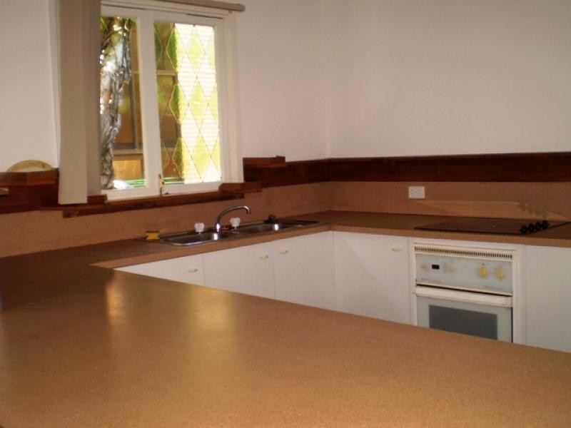 46 Sunbrite Avenue, Mermaid Beach QLD 4218