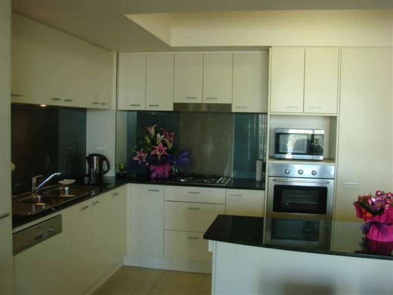 Broadbeach QLD 4218