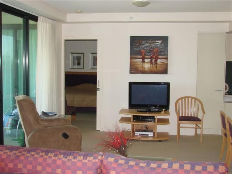 Broadbeach QLD 4218