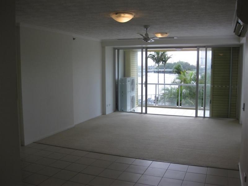 7/2894 Gold Coast Hwy, Surfers Paradise QLD 4217