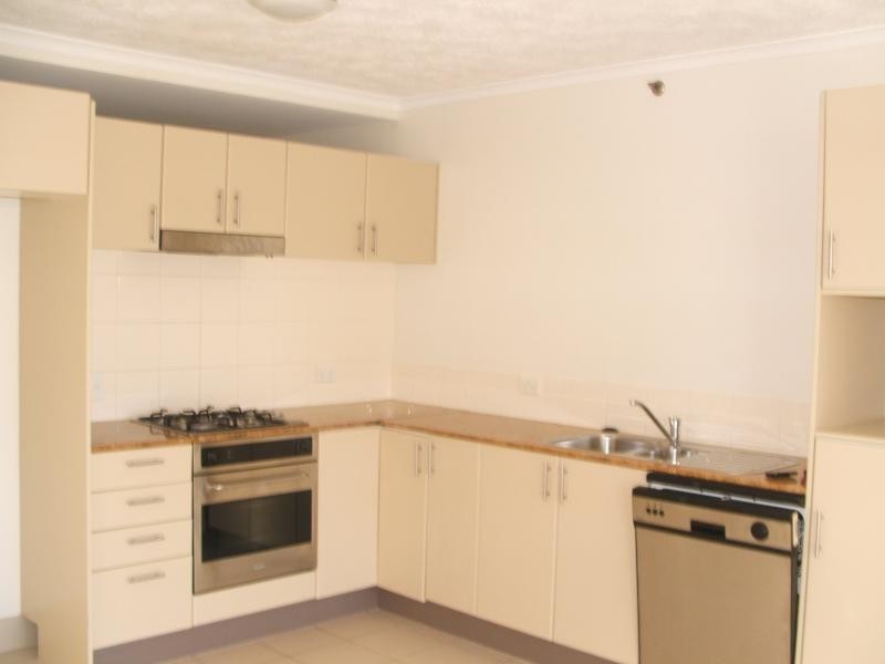 7/2894 Gold Coast Hwy, Surfers Paradise QLD 4217