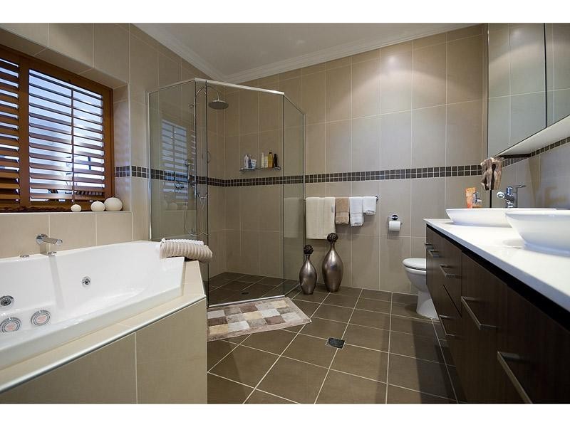 72 Nicklaus Court, Merrimac QLD 4226