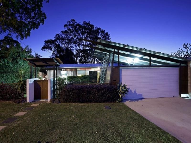 7 Dandar Drive, Southport QLD 4215