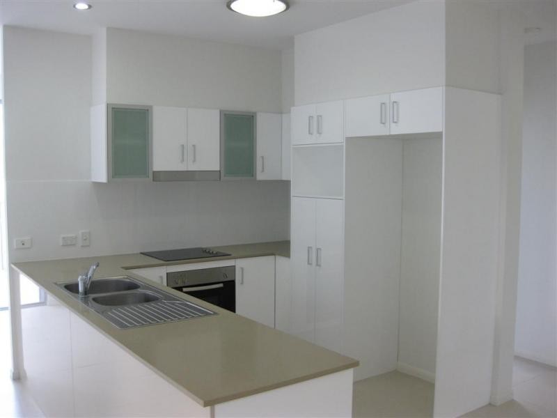 Paradise Point QLD 4216