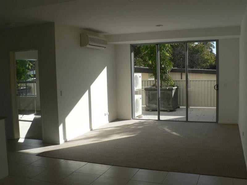 Paradise Point QLD 4216