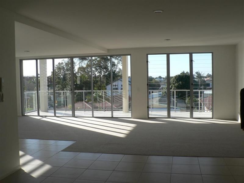 Paradise Point QLD 4216