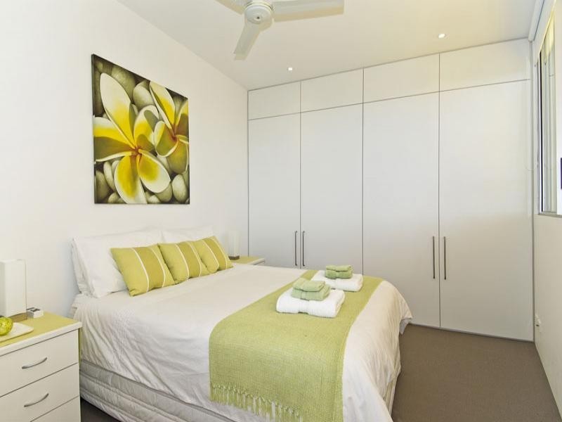 Broadbeach QLD 4218