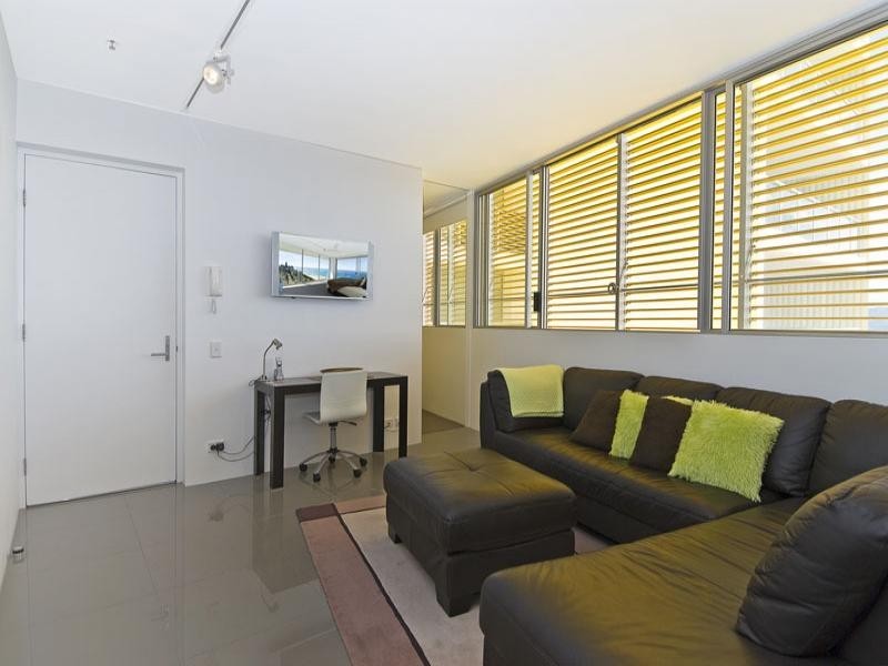 Broadbeach QLD 4218