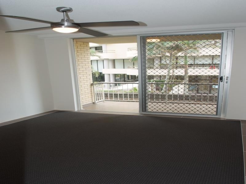 26 Aubrey Street, Surfers Paradise QLD 4217