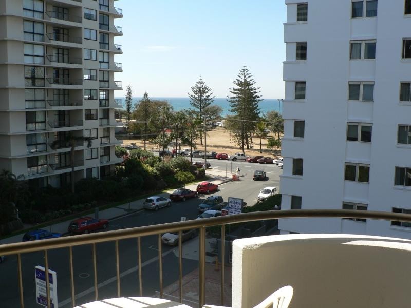 501/8 Albert Ave, Broadbeach QLD 4218