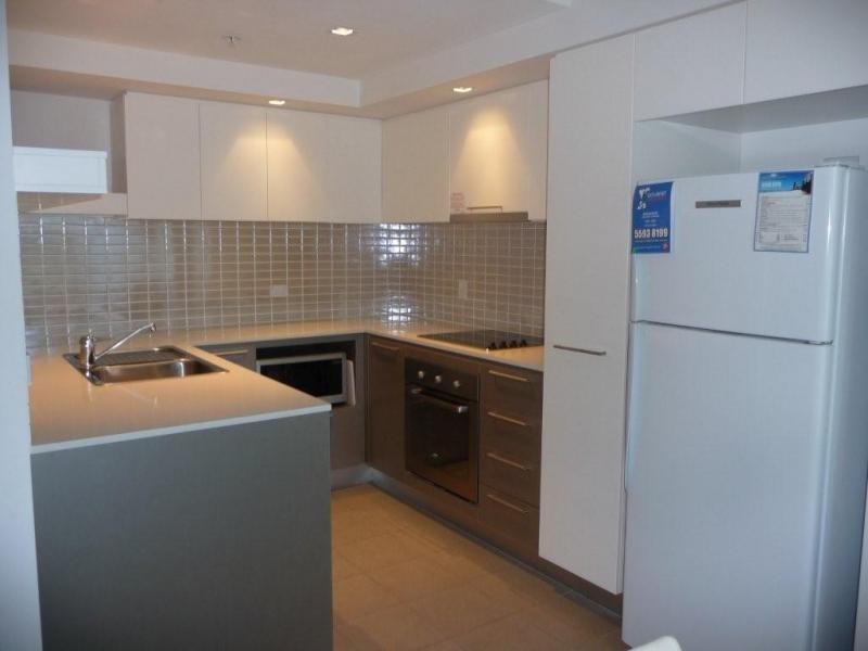 304/18 Enderley Avenue, Surfers Paradise QLD 4217