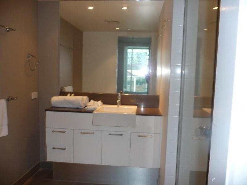 304/18 Enderley Avenue, Surfers Paradise QLD 4217