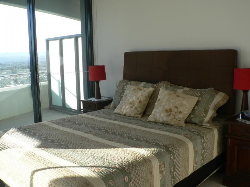 Broadbeach QLD 4218