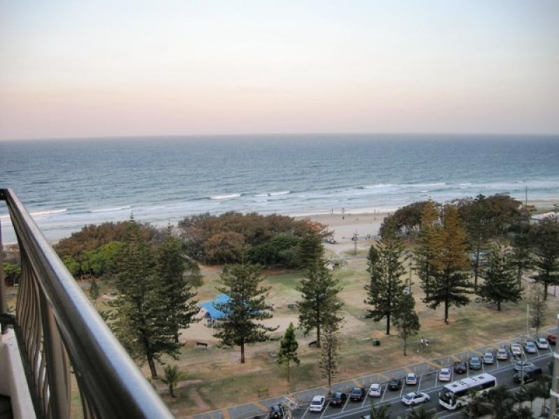 Broadbeach QLD 4218