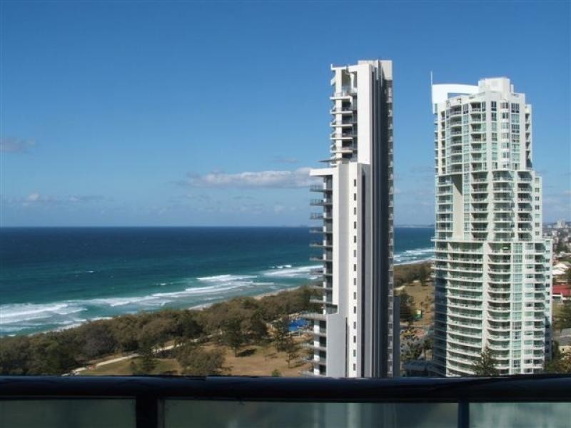 Broadbeach QLD 4218