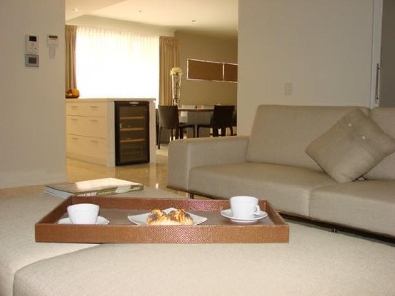 Broadbeach QLD 4218