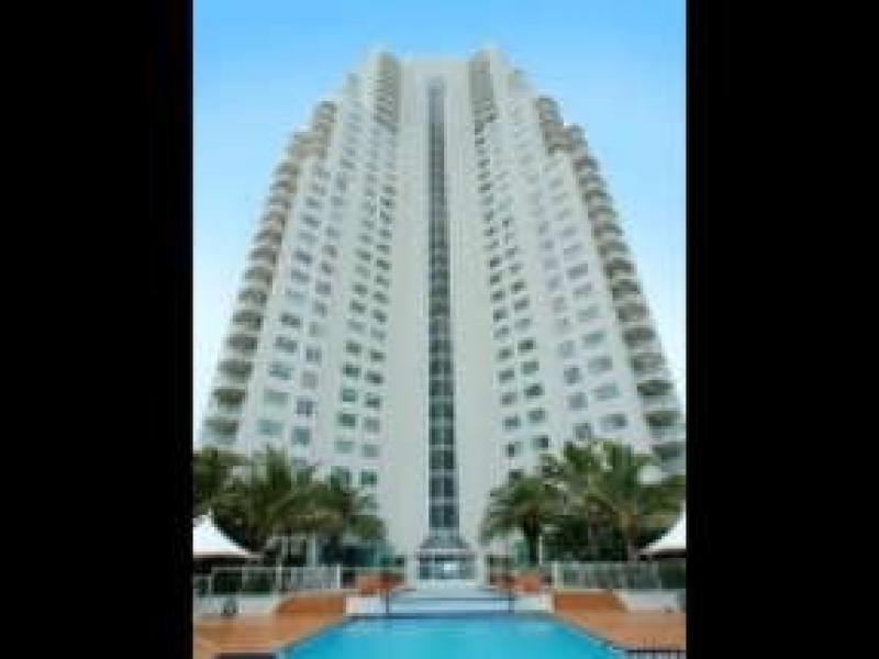111/177 Old Burleigh Road, Broadbeach QLD 4218