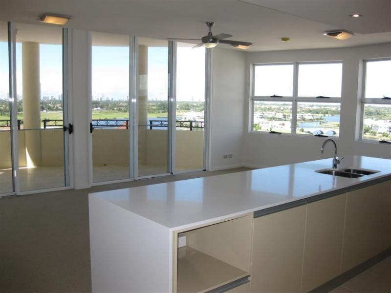 Carrara QLD 4211
