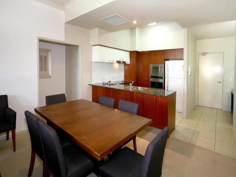 3053/23 Ferny Avenue, Surfers Paradise QLD 4217