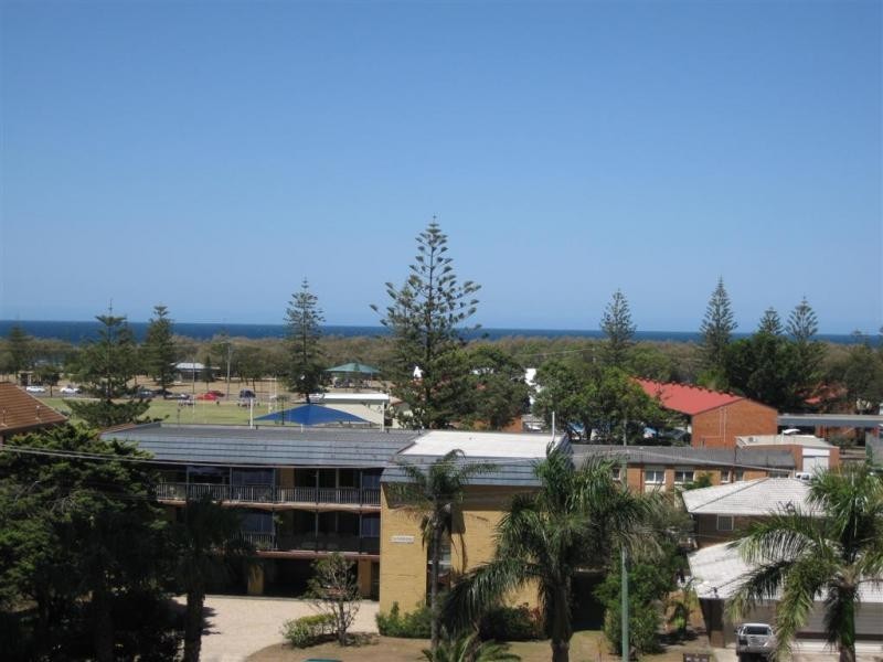 Broadbeach QLD 4218