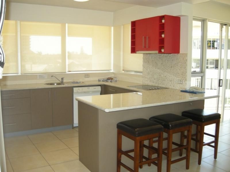 6/67 Broadbeach Boulevard, Broadbeach QLD 4218