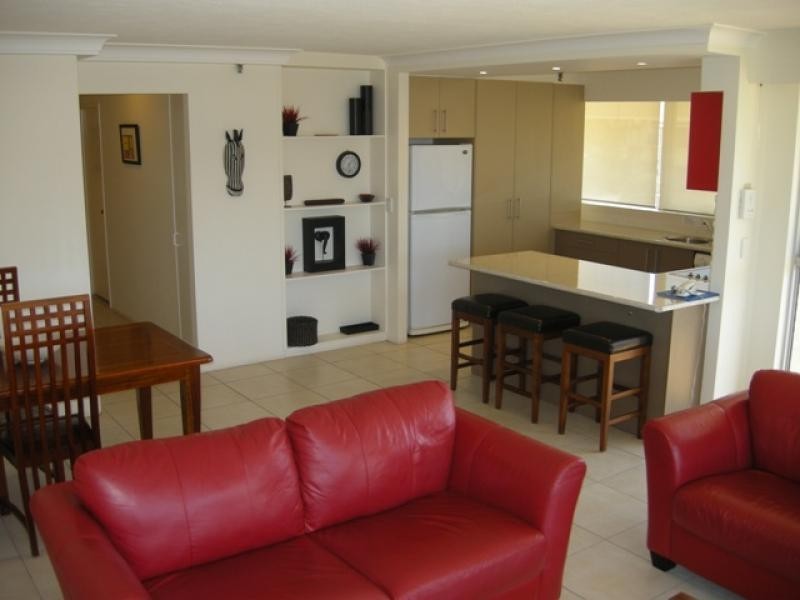 6/67 Broadbeach Boulevard, Broadbeach QLD 4218