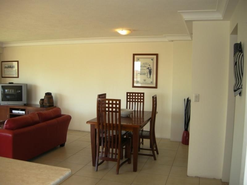 6/67 Broadbeach Boulevard, Broadbeach QLD 4218