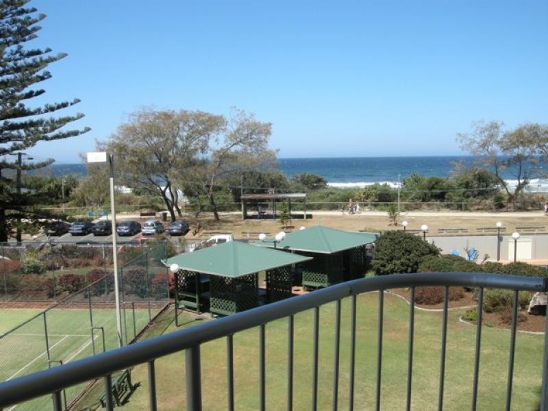 6/67 Broadbeach Boulevard, Broadbeach QLD 4218