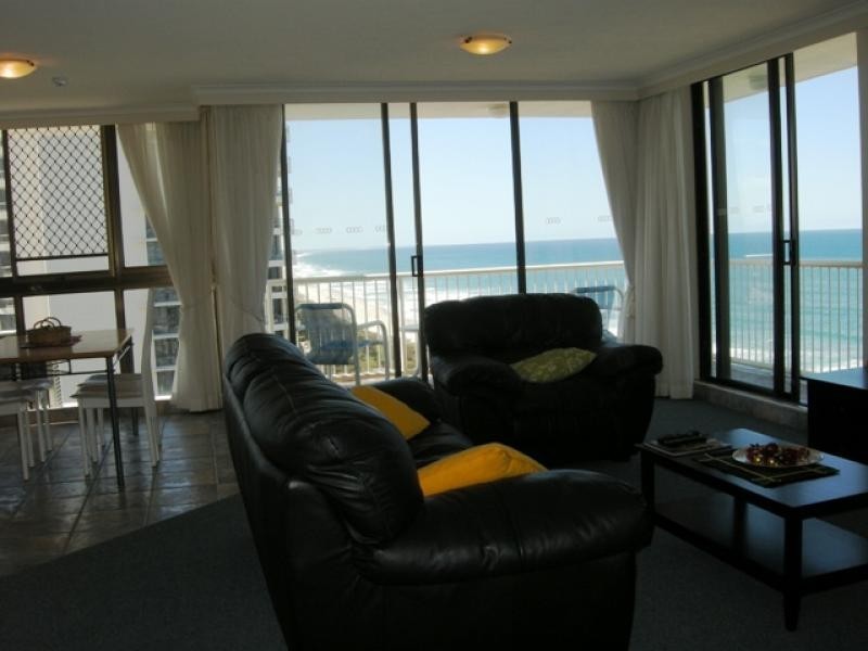 55/45 Broadbeach Boulevard, Broadbeach QLD 4218