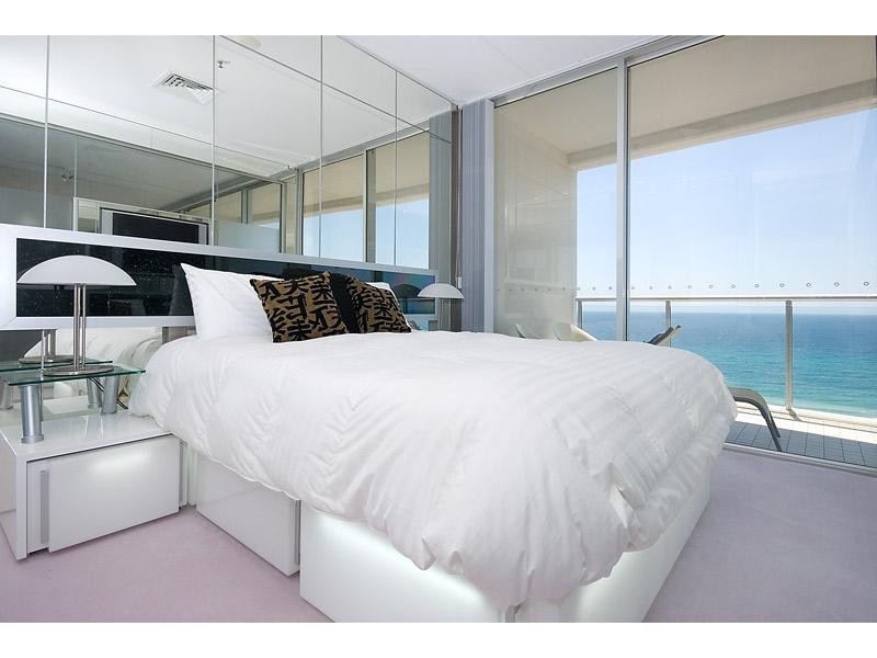 1105/159 Old Burleigh Road, Broadbeach QLD 4218