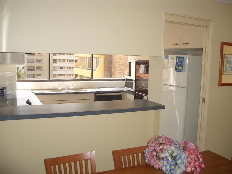 4C/1 Albert Avenue, Broadbeach QLD 4218