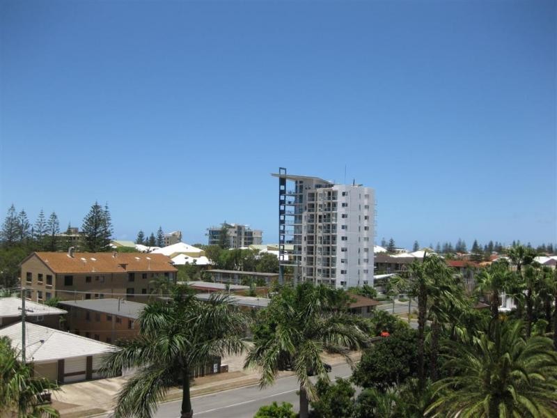 Broadbeach QLD 4218