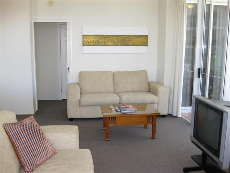 Broadbeach QLD 4218