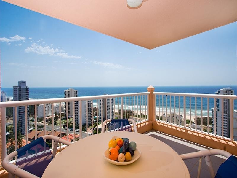 102/129 Surf Parade, Broadbeach QLD 4218