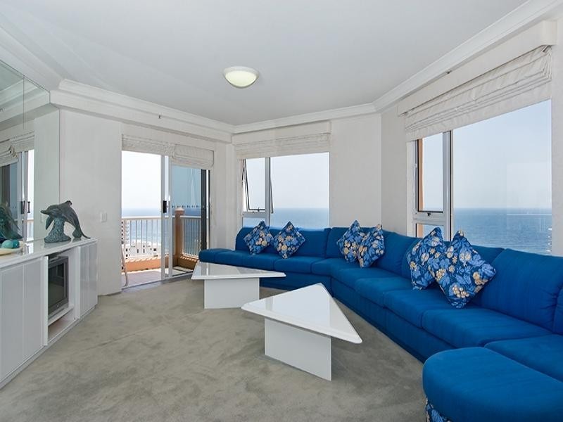 102/129 Surf Parade, Broadbeach QLD 4218