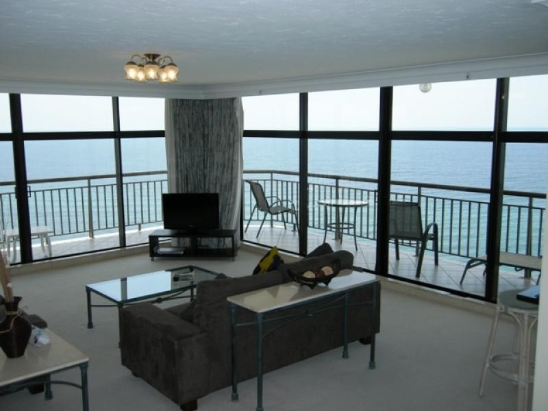 26B/150 The Eplanade, Surfers Paradise QLD 4217