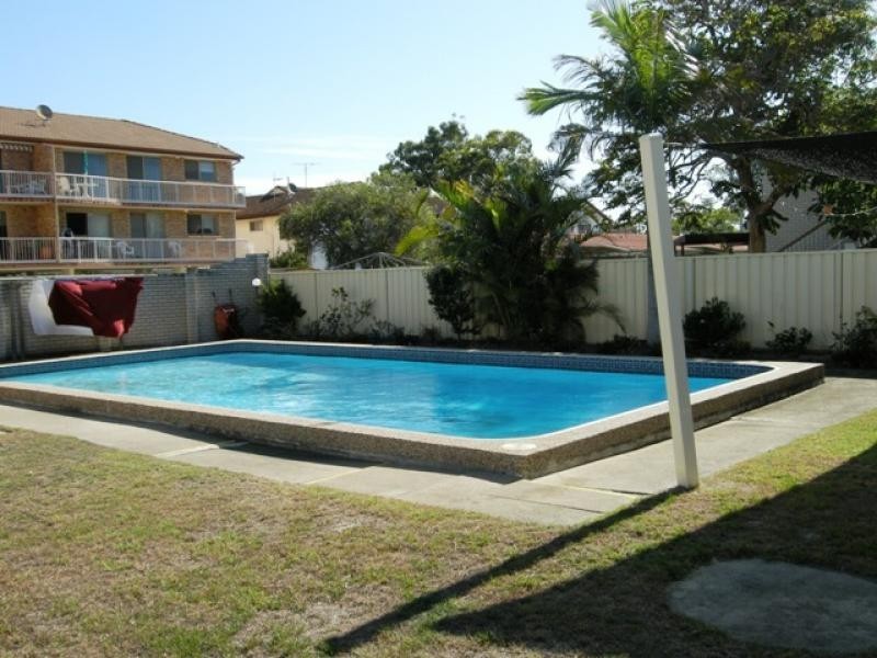 1/530 Marine Parade, Biggera Waters QLD 4216